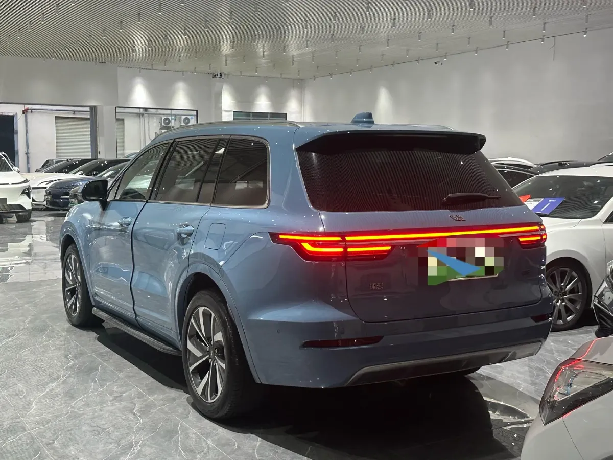 2021 Li ONE Range Extended 131HP REEV 40.5KWH,autocango,china used car exporter,china ev exporter,chinese used car exporter,chinese used ev exporter