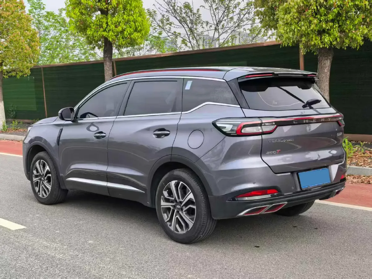 2023 Chery Tiggo 7 Plus 1.6T 197HP L4 7DCT,autocango,china used car exporter,china ev exporter,chinese used car exporter,chinese used ev exporter