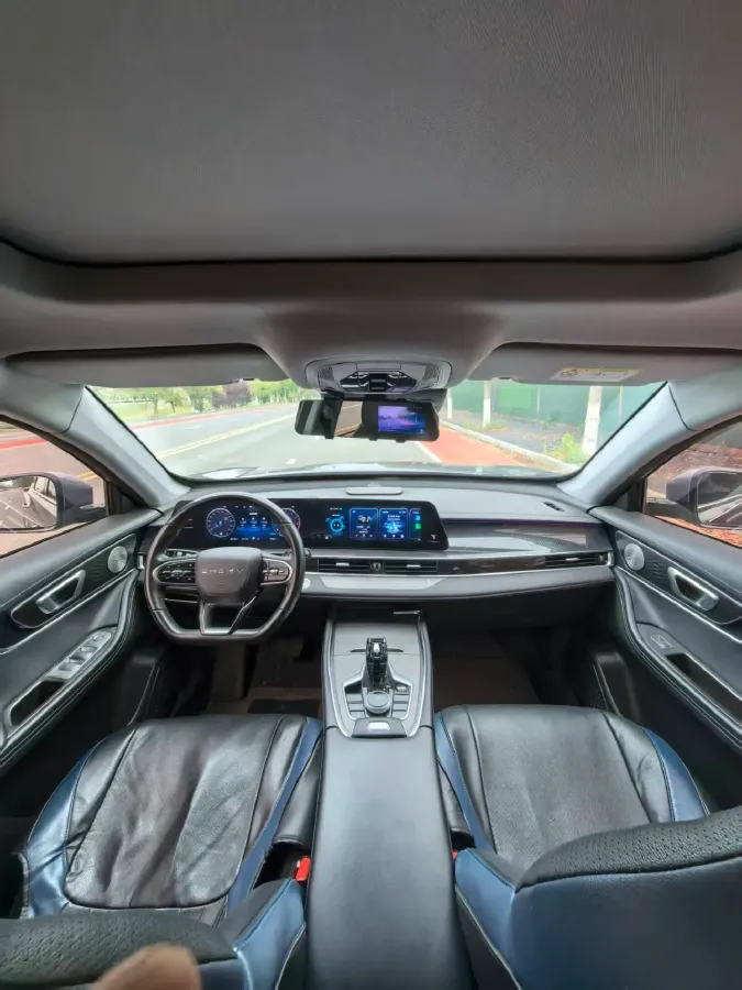 2023 Chery Tiggo 7 Plus 1.6T 197HP L4 7DCT,autocango,china used car exporter,china ev exporter,chinese used car exporter,chinese used ev exporter