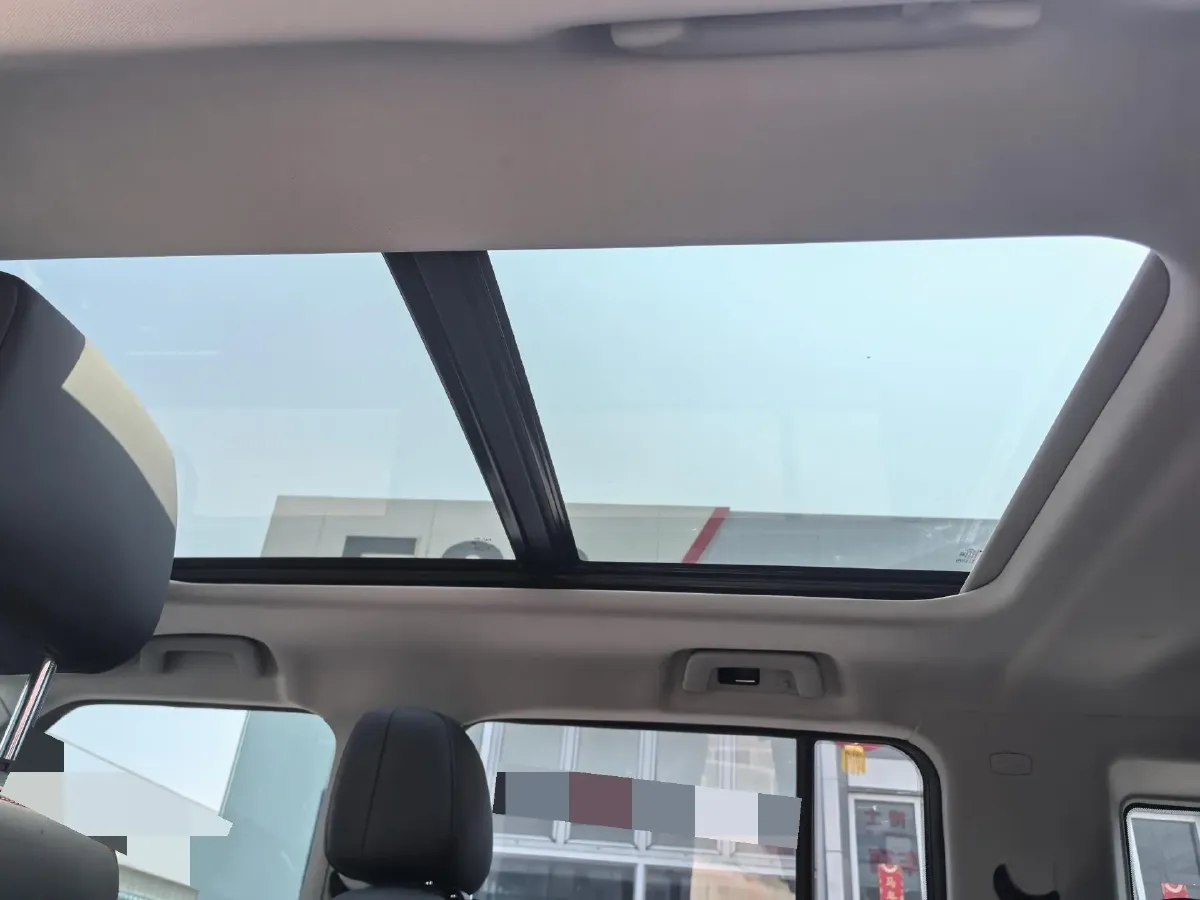 2025 Jetour Traveller 1.5T 184HP L4 7DCT,autocango,china used car exporter,china ev exporter,chinese used car exporter,chinese used ev exporter