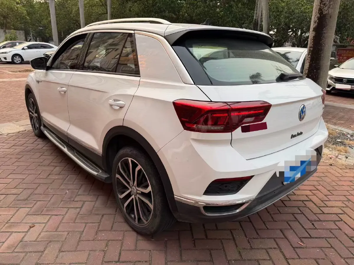 2019 Volkswagen T-Roc 1.4T 150HP L4 7DCT,autocango,china used car exporter,china ev exporter,chinese used car exporter,chinese used ev exporter