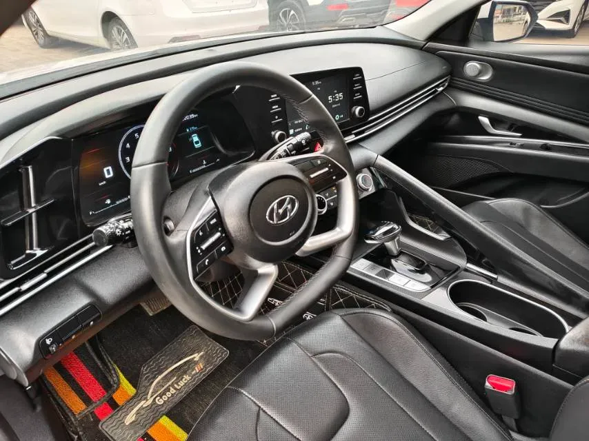 2023 Hyundai Elantra 1.5L 115HP L4 CVT,autocango,china used car exporter,china ev exporter,chinese used car exporter,chinese used ev exporter