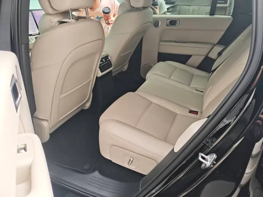 2024 Li L6 Range Extended 154HP L4 REEV 36.8KWH,autocango,china used car exporter,china ev exporter,chinese used car exporter,chinese used ev exporter