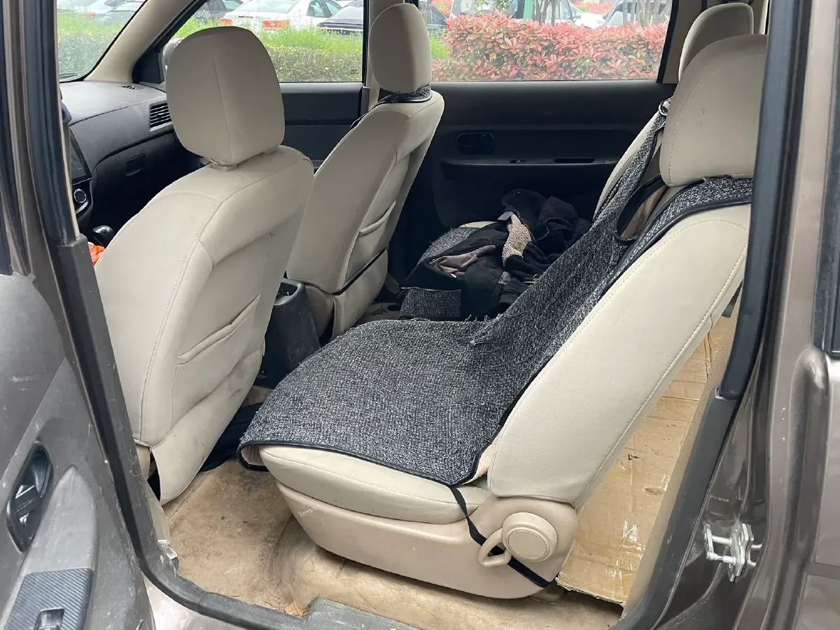 2018 WuLing HongGuang 1.5L 105HP L4 5MT,autocango,china used car exporter,china ev exporter,chinese used car exporter,chinese used ev exporter