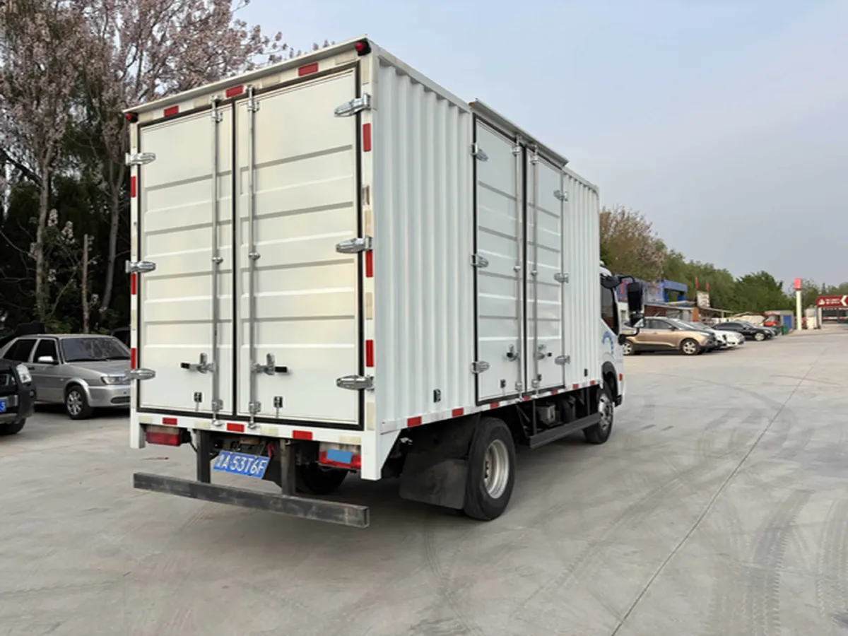 2026 Yuejin ChaoYue C 6MT,autocango,china used car exporter,china ev exporter,chinese used car exporter,chinese used ev exporter