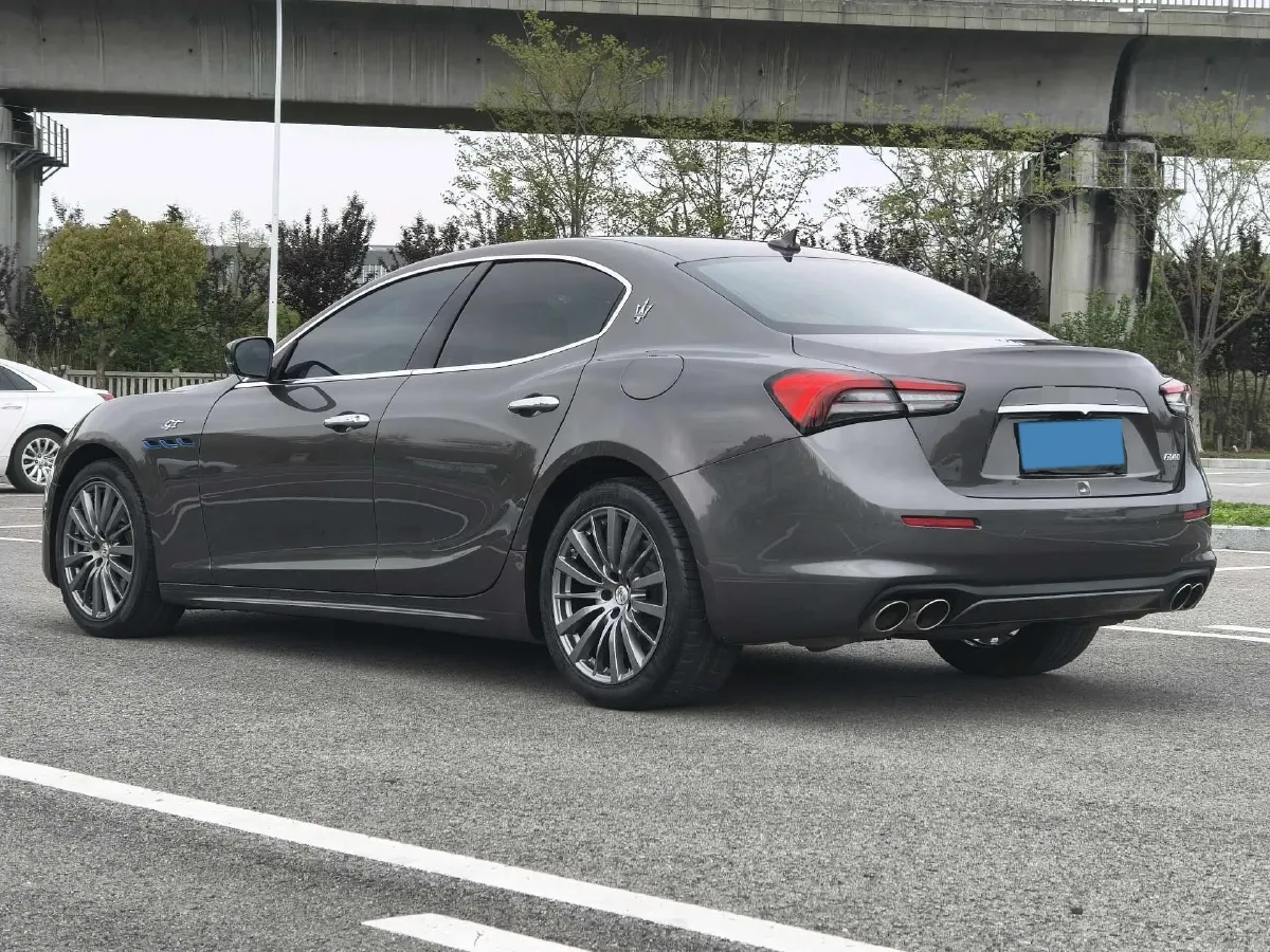 2022 Audi Q7 2.0T 245HP L4 8AT,autocango,china used car exporter,china ev exporter,chinese used car exporter,chinese used ev exporter