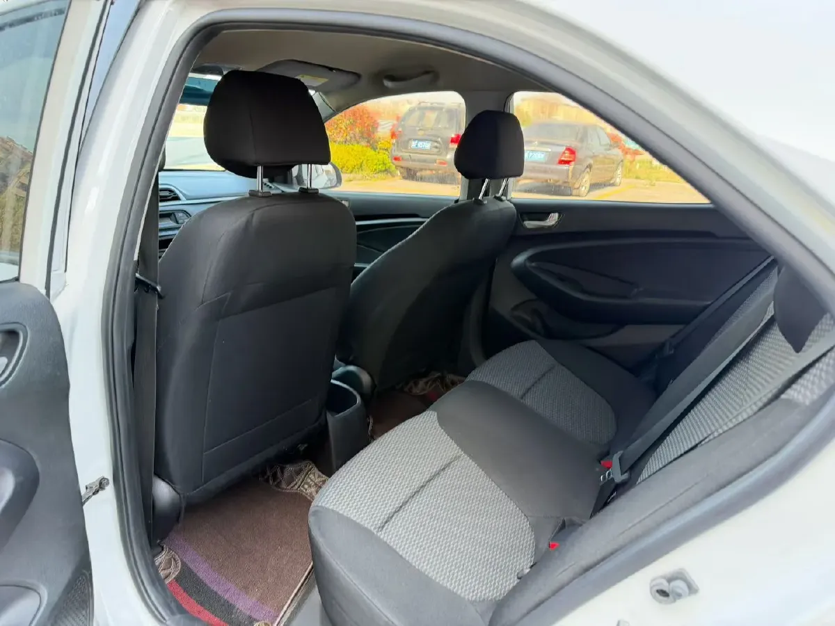 2020 Hyundai Reina 1.4L 95HP L4 5MT,autocango,china used car exporter,china ev exporter,chinese used car exporter,chinese used ev exporter