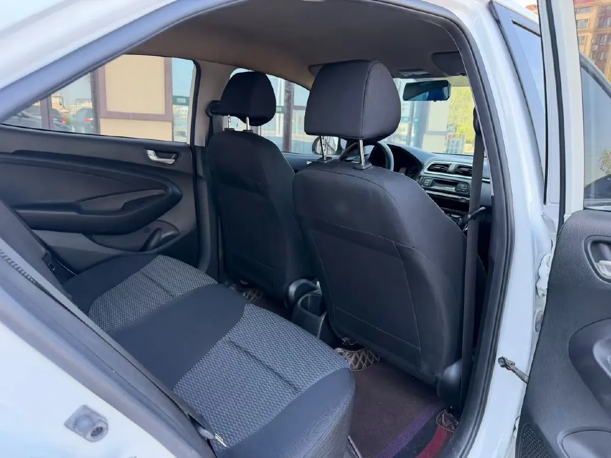 2020 Hyundai Reina 1.4L 95HP L4 5MT,autocango,china used car exporter,china ev exporter,chinese used car exporter,chinese used ev exporter