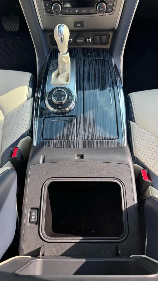 2020 Nissan Terra 2.5L 193HP L4 7AT,autocango,china used car exporter,china ev exporter,chinese used car exporter,chinese used ev exporter