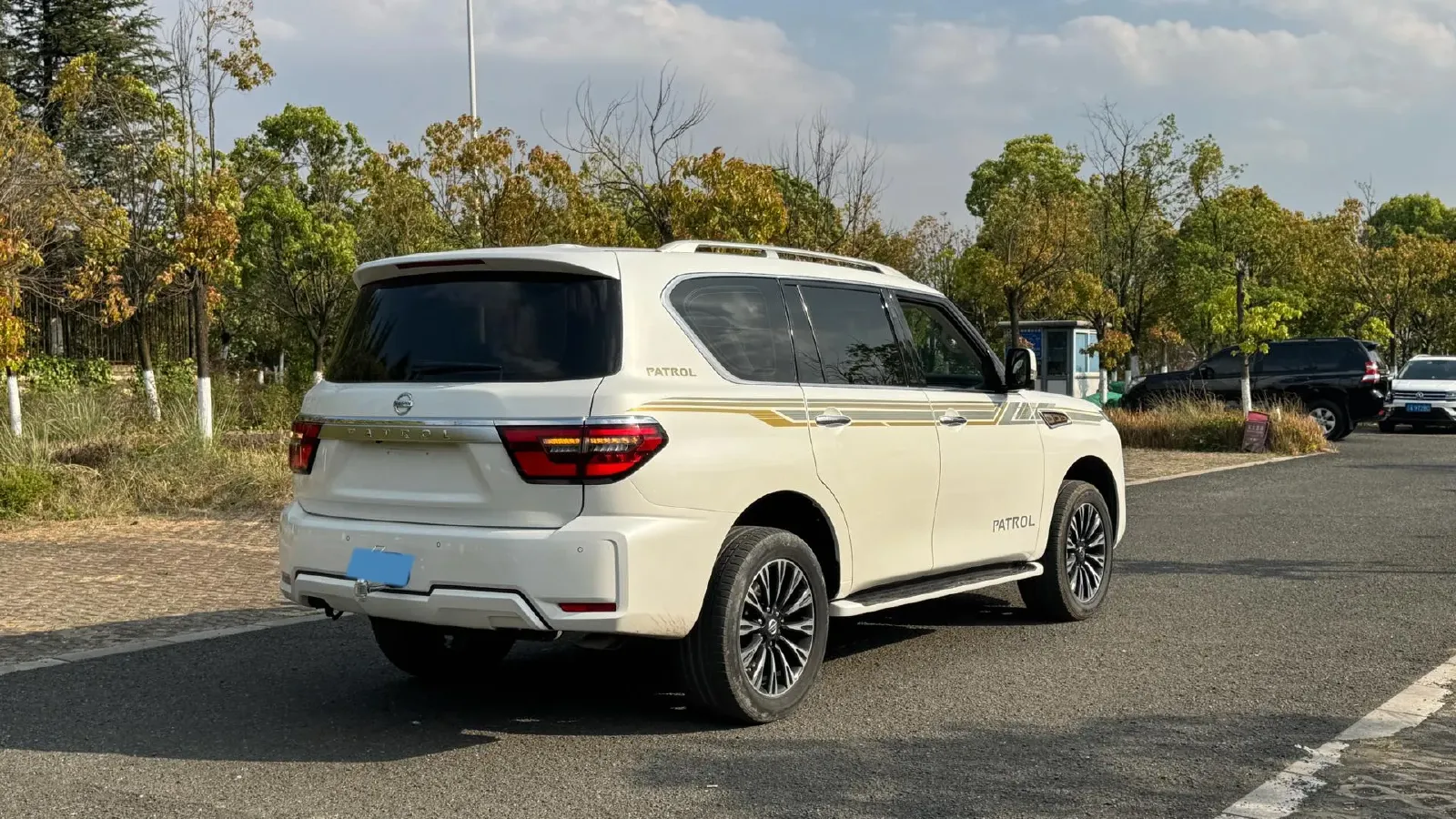 2020 Nissan Terra 2.5L 193HP L4 7AT,autocango,china used car exporter,china ev exporter,chinese used car exporter,chinese used ev exporter