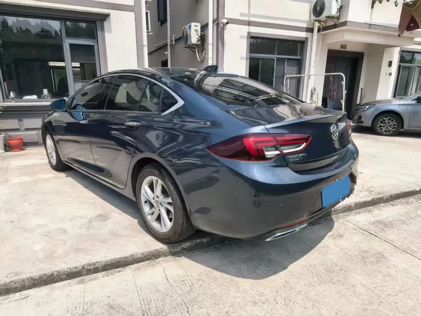 2020 Buick Regal 1.5T 169HP L4 9AT,autocango,china used car exporter,china ev exporter,chinese used car exporter,chinese used ev exporter