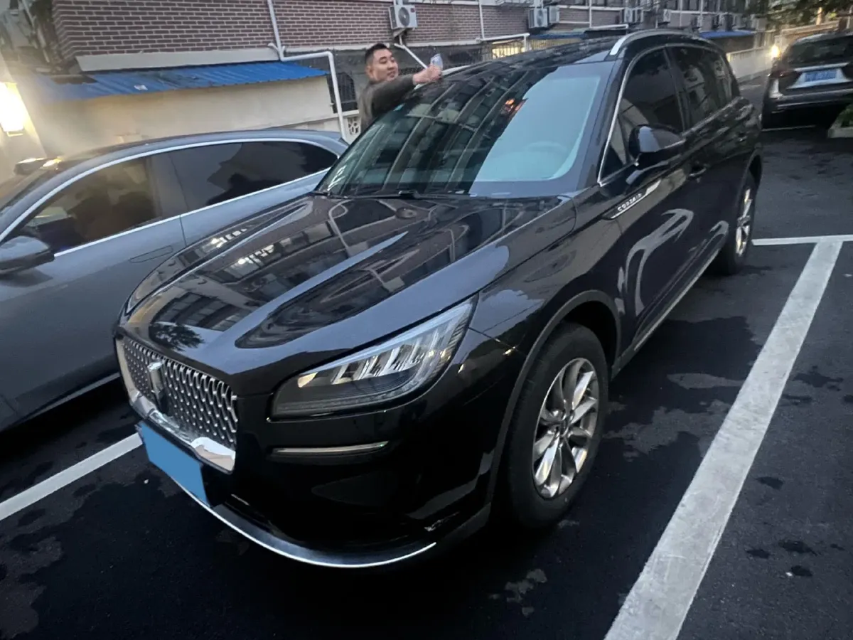 2020 Lincoln Corsair 2.0T 245HP L4 8AT,autocango,china used car exporter,china ev exporter,chinese used car exporter,chinese used ev exporter