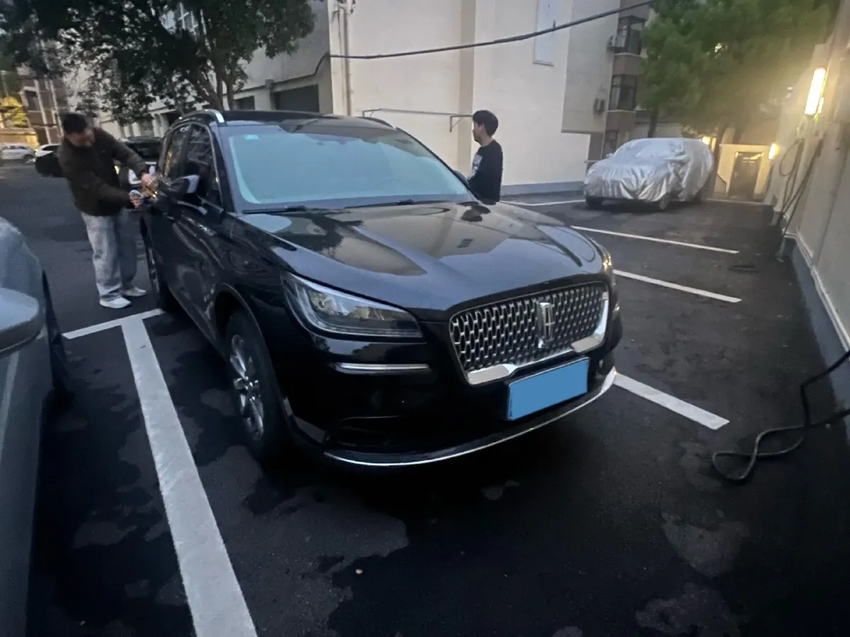 2020 Lincoln Corsair 2.0T 245HP L4 8AT,autocango,china used car exporter,china ev exporter,chinese used car exporter,chinese used ev exporter