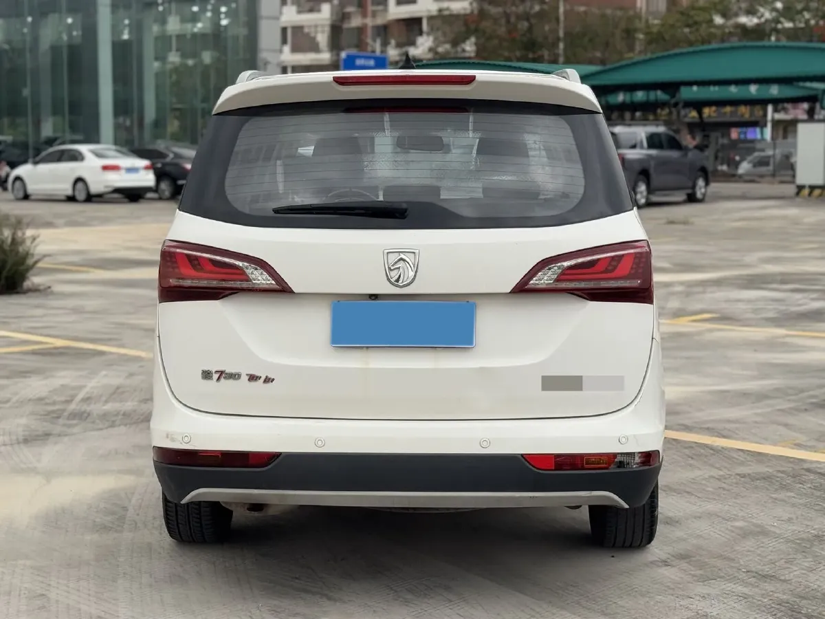2019 BaoJun 730 1.5T 151HP L4 CVT,autocango,china used car exporter,china ev exporter,chinese used car exporter,chinese used ev exporter