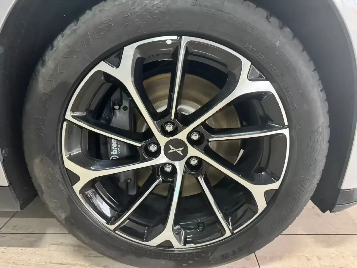 2023 Xpeng P7 BEV 70.8KWH,autocango,china used car exporter,china ev exporter,chinese used car exporter,chinese used ev exporter