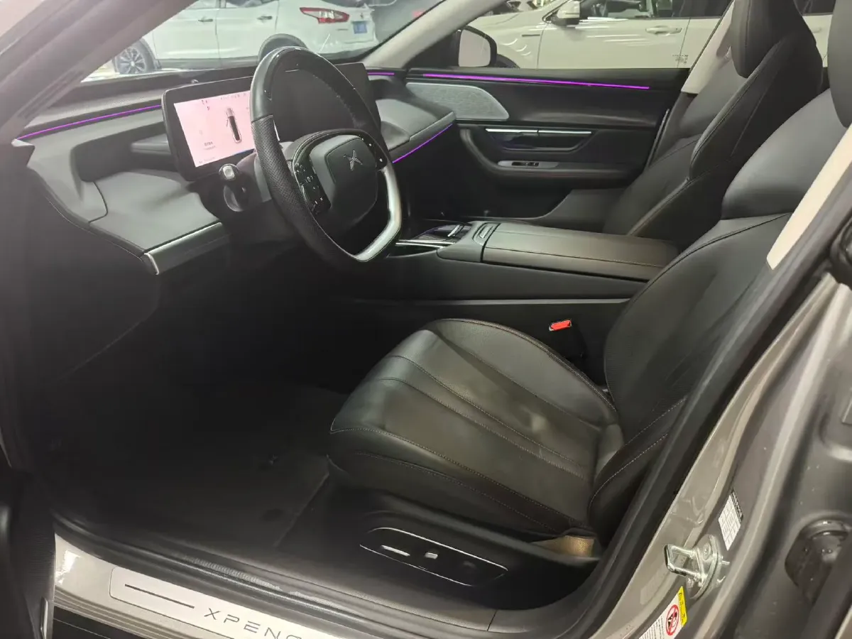 2023 Xpeng P7 BEV 70.8KWH,autocango,china used car exporter,china ev exporter,chinese used car exporter,chinese used ev exporter