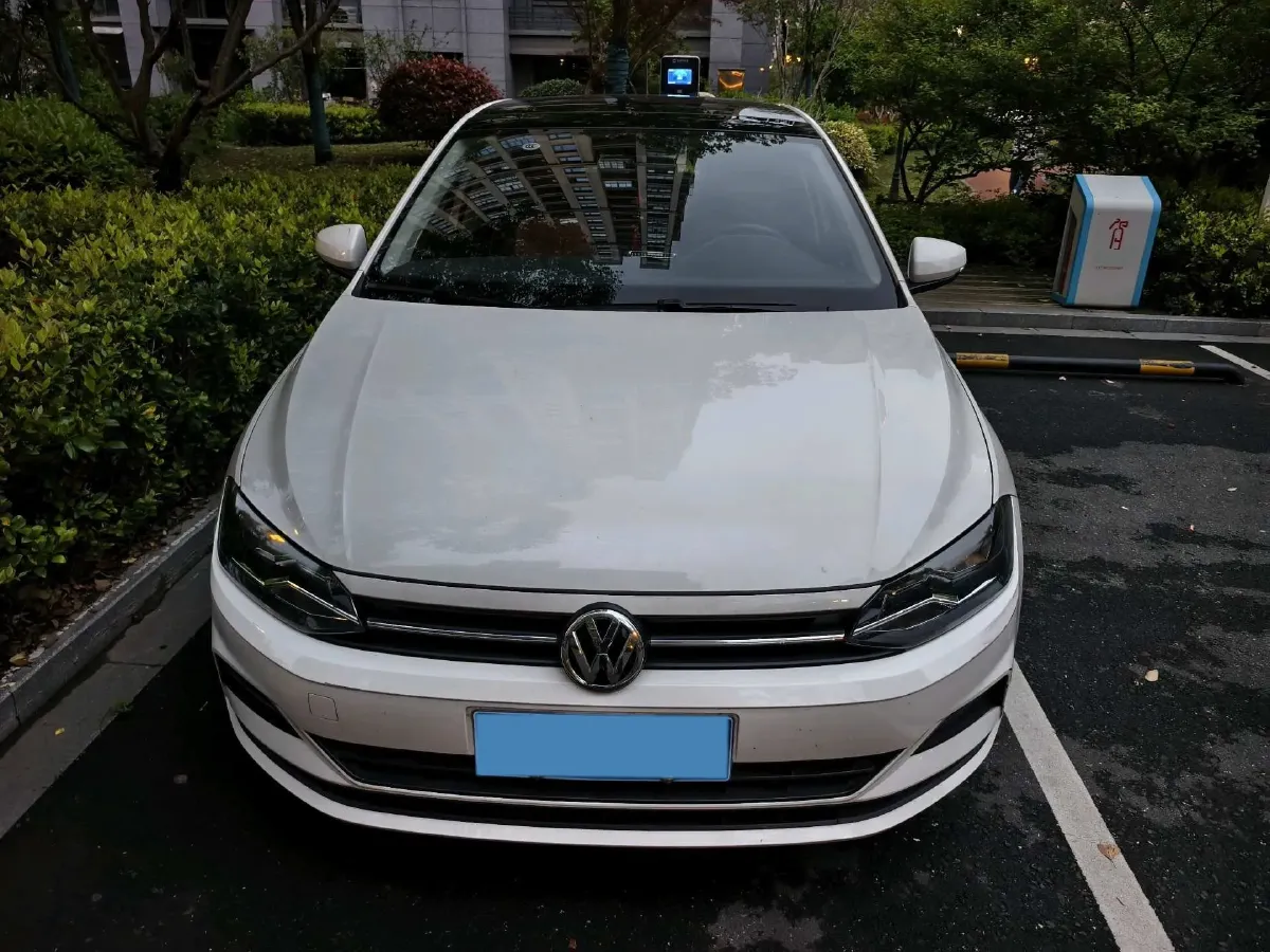 2019 Volkswagen Polo 1.5L 113HP L4 6AT,autocango,china used car exporter,china ev exporter,chinese used car exporter,chinese used ev exporter