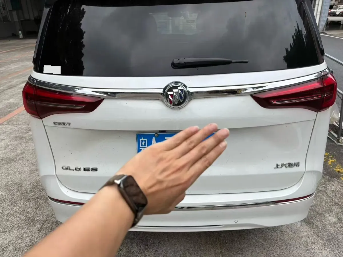 2021 Buick GL8 2.0T 237HP L4 9AT,autocango,china used car exporter,china ev exporter,chinese used car exporter,chinese used ev exporter