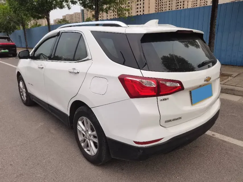 2018 Chevrolet Equinox 1.5T 180HP L4 6AT,autocango,china used car exporter,china ev exporter,chinese used car exporter,chinese used ev exporter
