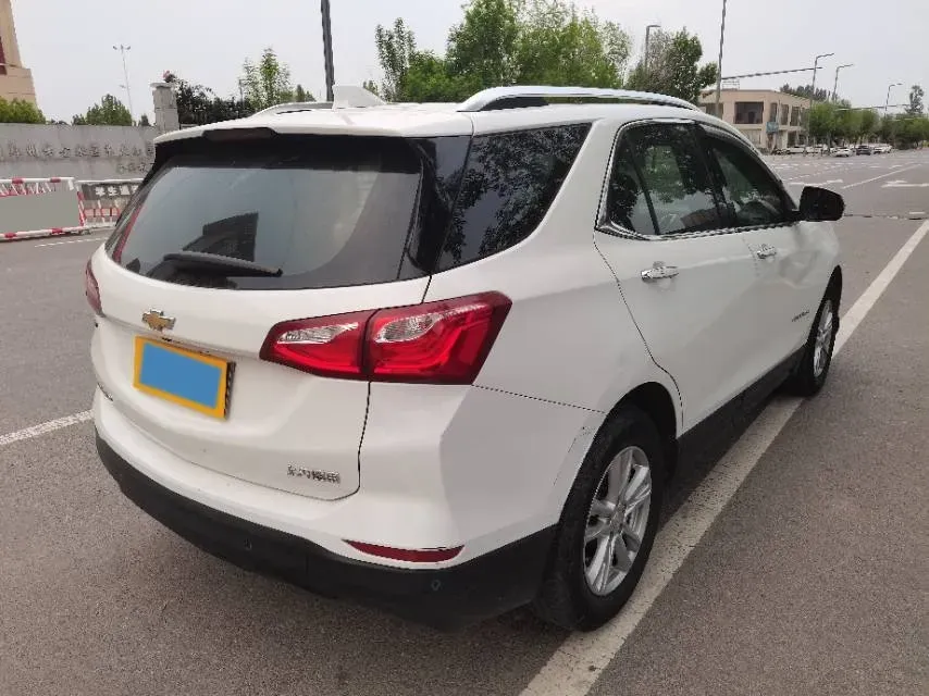 2018 Chevrolet Equinox 1.5T 180HP L4 6AT,autocango,china used car exporter,china ev exporter,chinese used car exporter,chinese used ev exporter