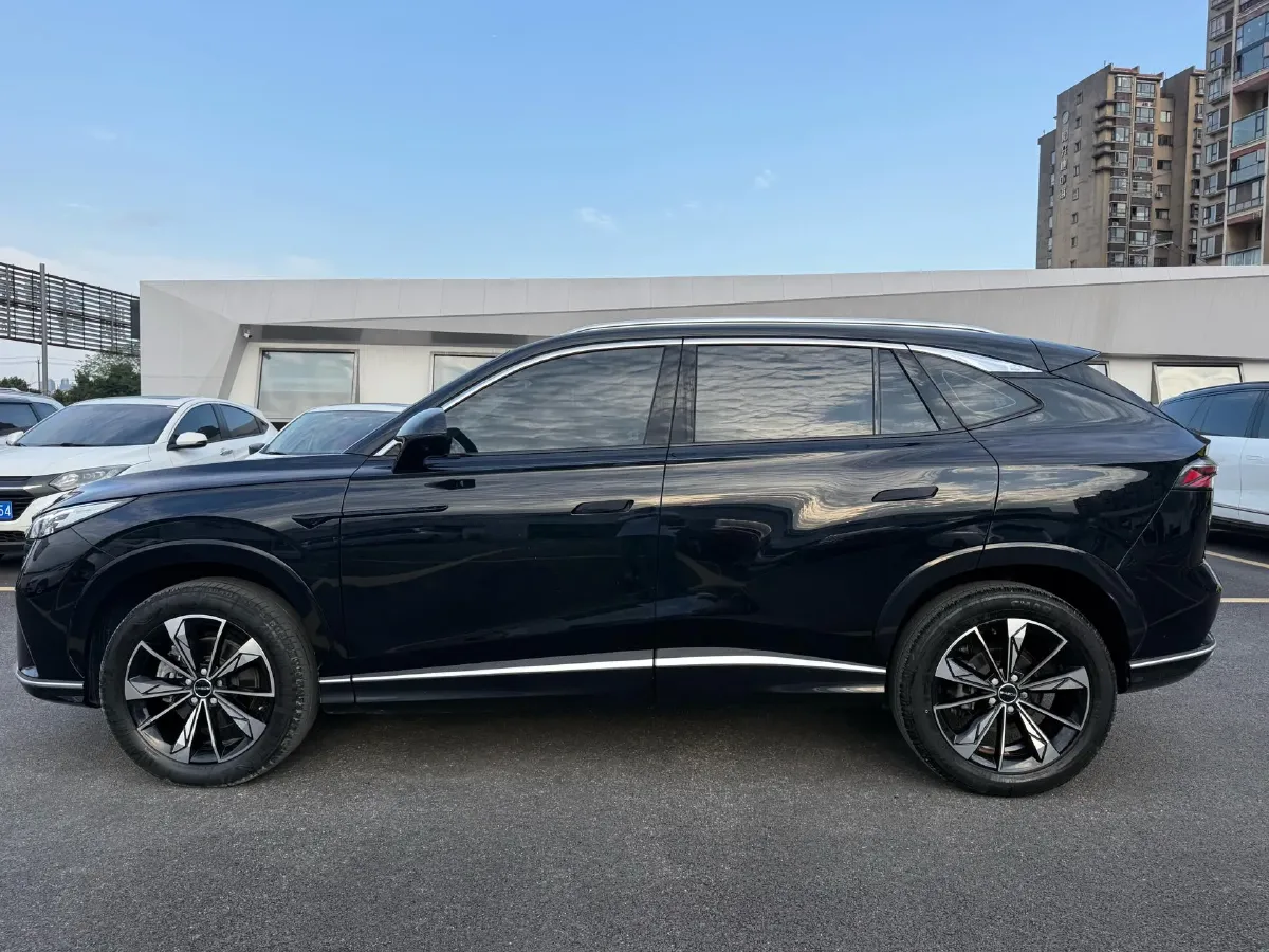 2023 Roewe RX5 1.5T 188HP L4 7DCT,autocango,china used car exporter,china ev exporter,chinese used car exporter,chinese used ev exporter