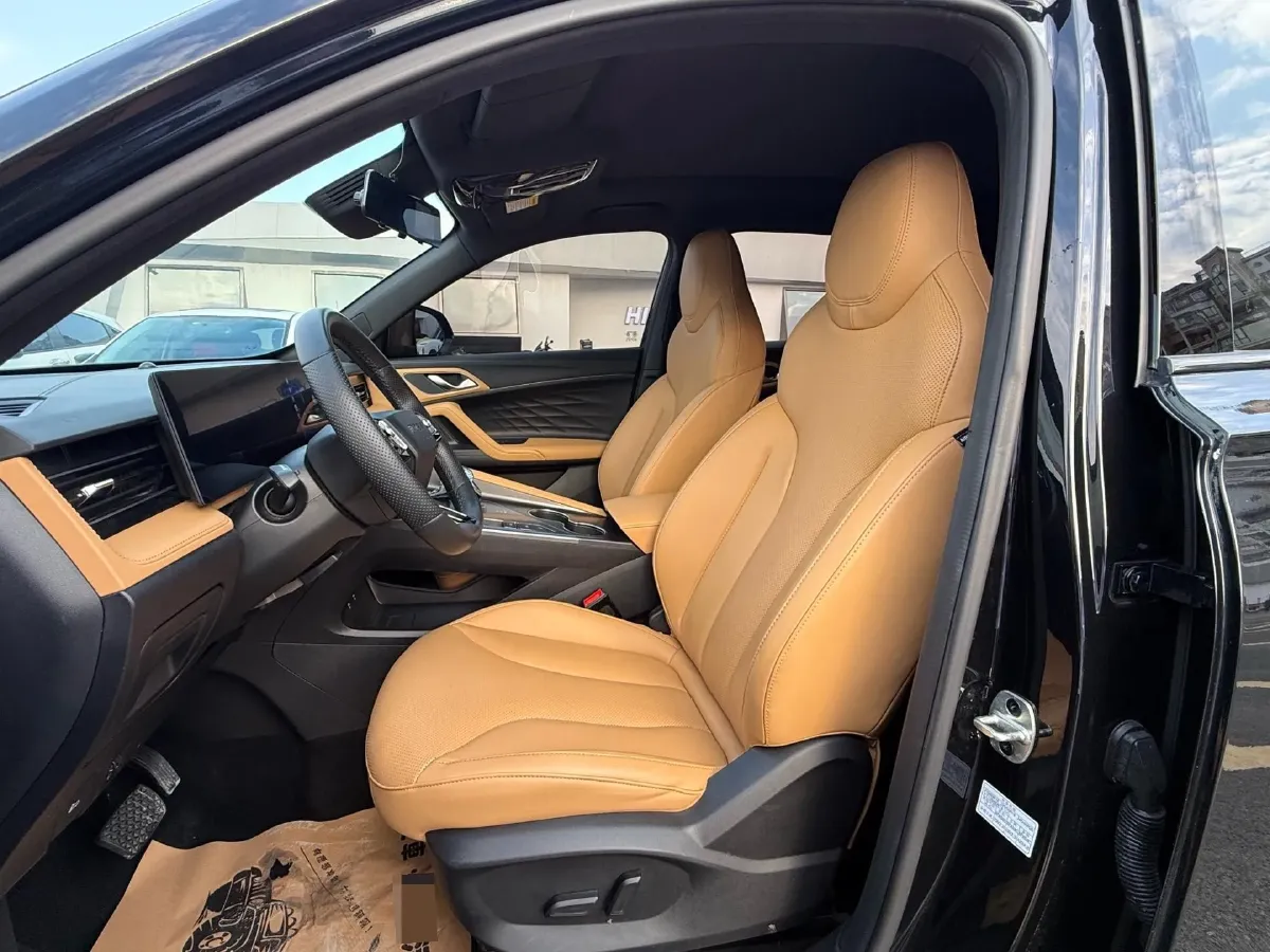 2023 Roewe RX5 1.5T 188HP L4 7DCT,autocango,china used car exporter,china ev exporter,chinese used car exporter,chinese used ev exporter