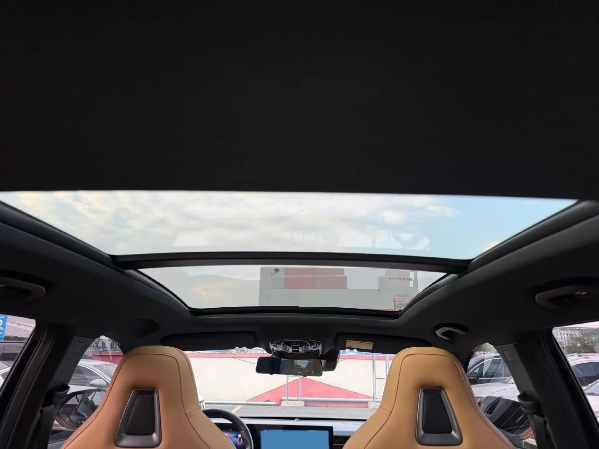 2023 Roewe RX5 1.5T 188HP L4 7DCT,autocango,china used car exporter,china ev exporter,chinese used car exporter,chinese used ev exporter