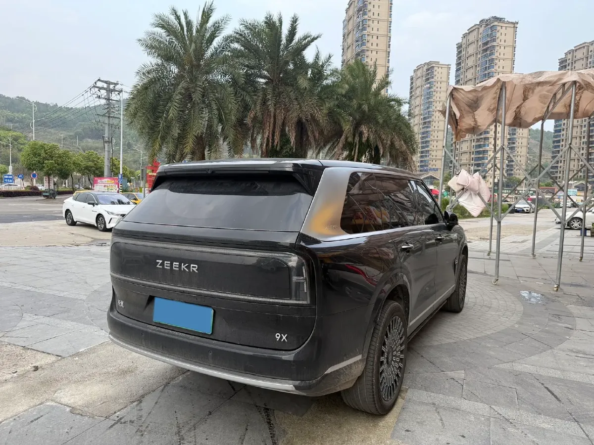 2025 Zeekr 9X 2.0T 279HP L4 1DHT PHEV,autocango,china used car exporter,china ev exporter,chinese used car exporter,chinese used ev exporter