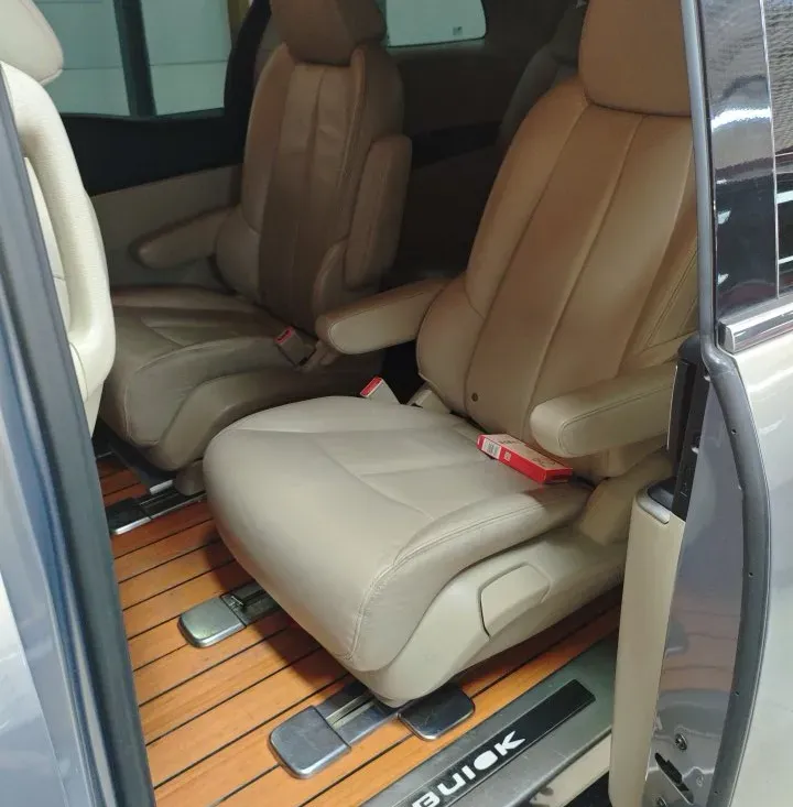 2018 Buick GL8 2.0T 260HP L4 6AT,autocango,china used car exporter,china ev exporter,chinese used car exporter,chinese used ev exporter