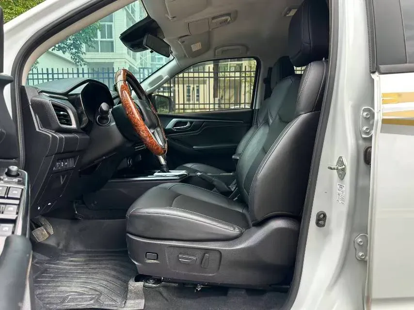 2021 Isuzu D-MAX 1.9T 163HP L4 6AT,autocango,china used car exporter,china ev exporter,chinese used car exporter,chinese used ev exporter