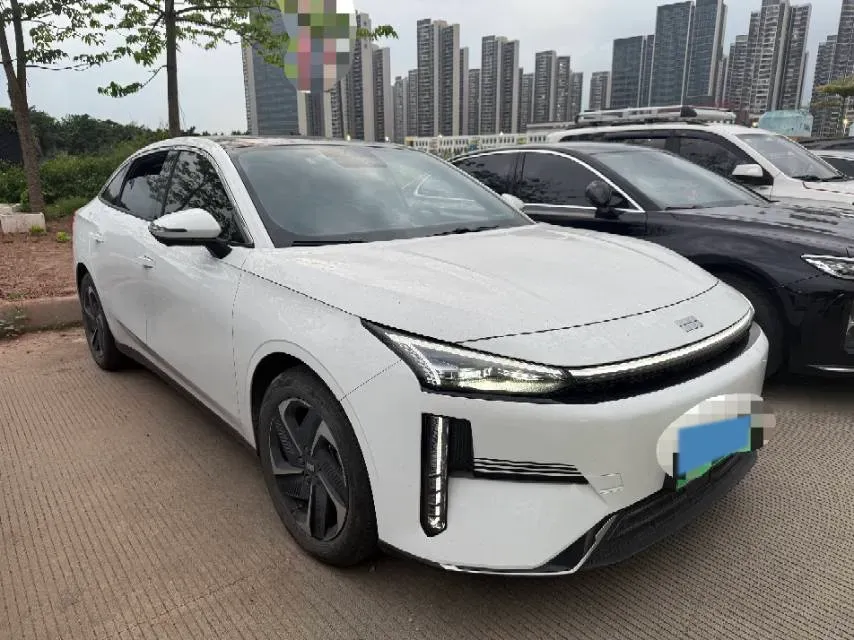 2023 Geely Galaxy L6 1.5T 163HP L4 3DHT PHEV,autocango,china used car exporter,china ev exporter,chinese used car exporter,chinese used ev exporter