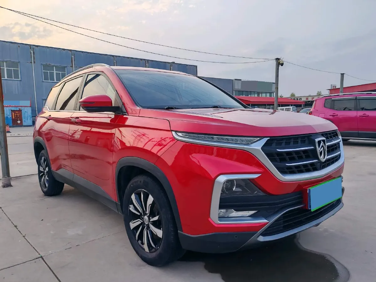 2018 BaoJun 530 1.5T 150HP L4 6DCT,autocango,china used car exporter,china ev exporter,chinese used car exporter,chinese used ev exporter