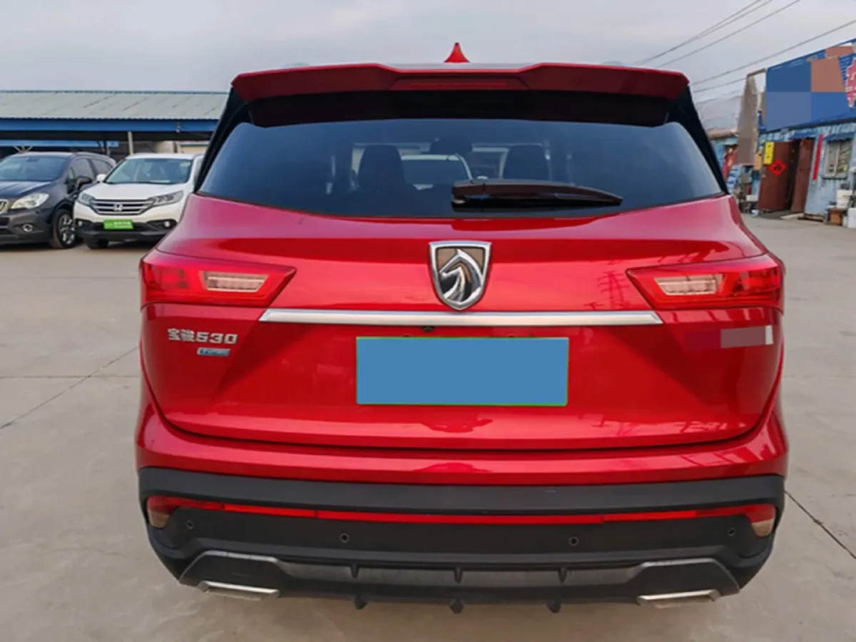 2018 BaoJun 530 1.5T 150HP L4 6DCT,autocango,china used car exporter,china ev exporter,chinese used car exporter,chinese used ev exporter