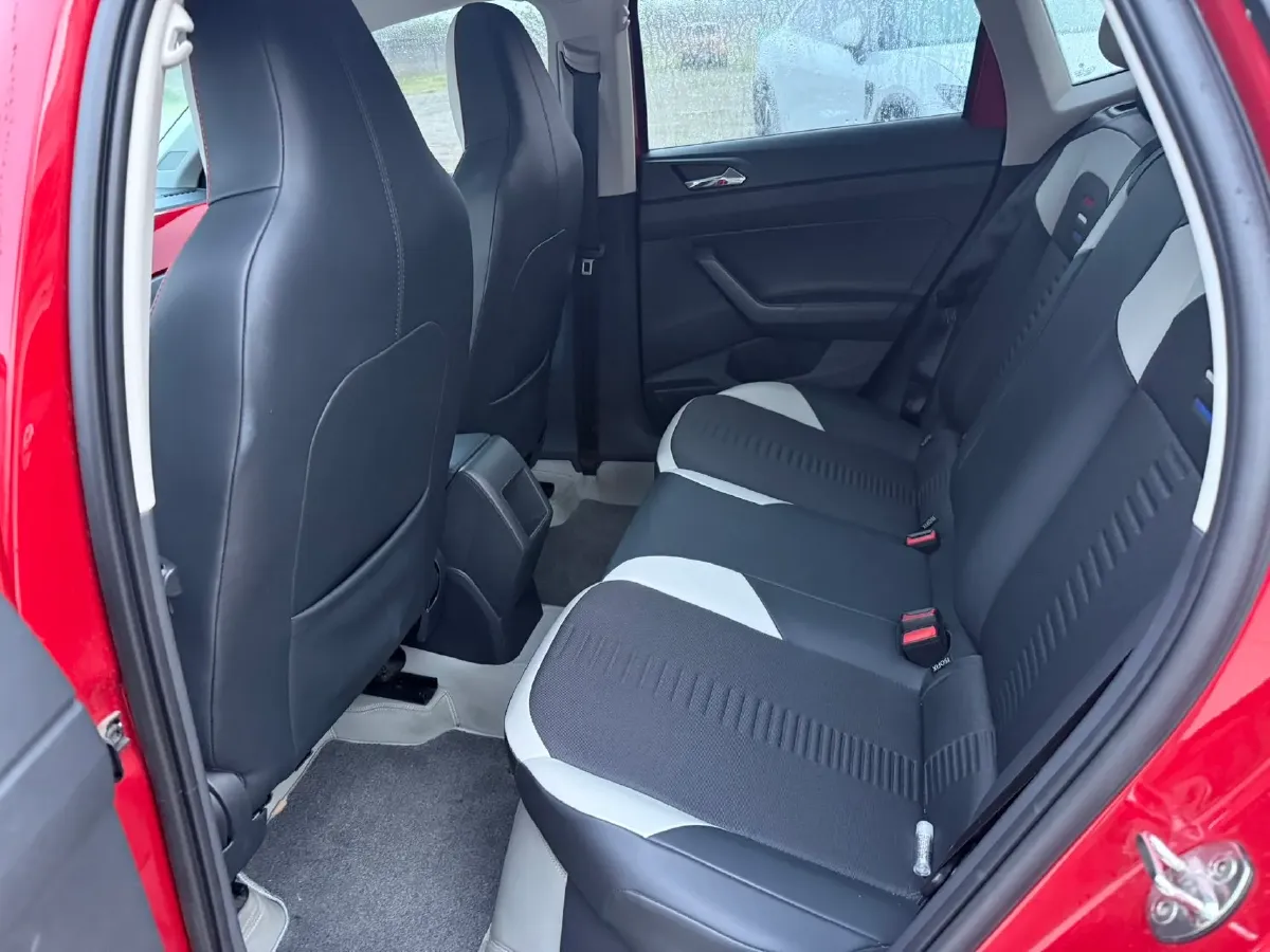 2023 Volkswagen Polo 1.5L 113HP L4 6AT,autocango,china used car exporter,china ev exporter,chinese used car exporter,chinese used ev exporter