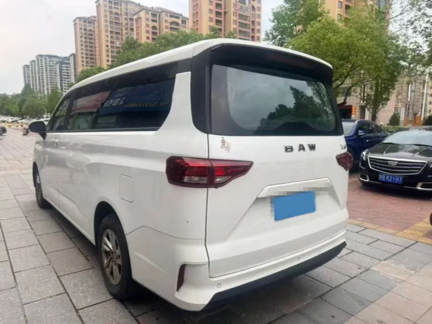 2023 BAW Calorie 2.0L 144HP L4 5MT,autocango,china used car exporter,china ev exporter,chinese used car exporter,chinese used ev exporter