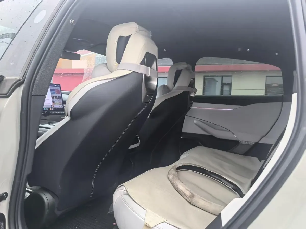 2024 MI SU7 BEV 73.6KWH,autocango,china used car exporter,china ev exporter,chinese used car exporter,chinese used ev exporter