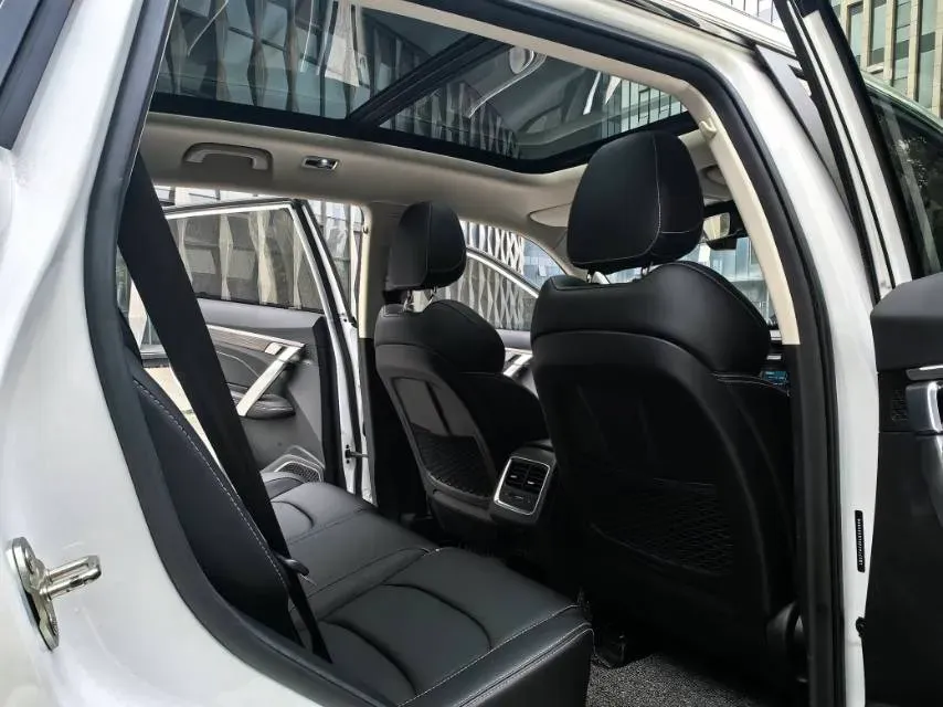 2020 Geely Azkarra 1.8T 184HP L4 7DCT,autocango,china used car exporter,china ev exporter,chinese used car exporter,chinese used ev exporter