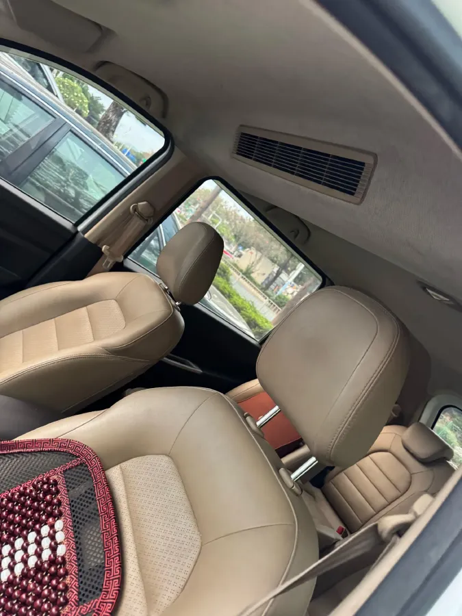 2018 WuLing HongGuang 1.5L 105HP L4 5MT,autocango,china used car exporter,china ev exporter,chinese used car exporter,chinese used ev exporter