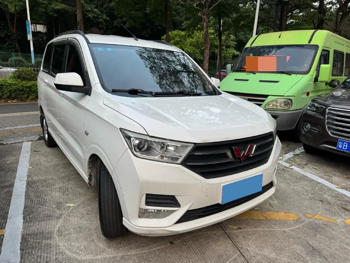 2018 WuLing HongGuang 1.5L 105HP L4 5MT,autocango,china used car exporter,china ev exporter,chinese used car exporter,chinese used ev exporter