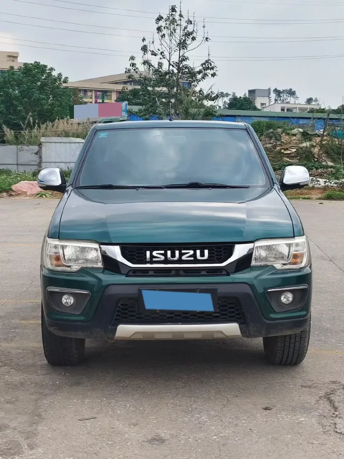 2021 Isuzu T17 3.0T 142HP L4 5MT,autocango,china used car exporter,china ev exporter,chinese used car exporter,chinese used ev exporter