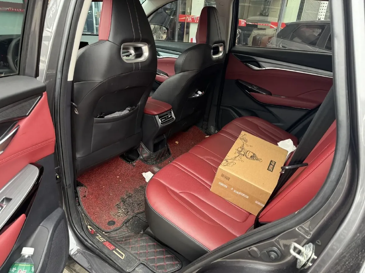 2022 ChangAn CS75 Plus 1.5T 188HP L4 8AT,autocango,china used car exporter,china ev exporter,chinese used car exporter,chinese used ev exporter