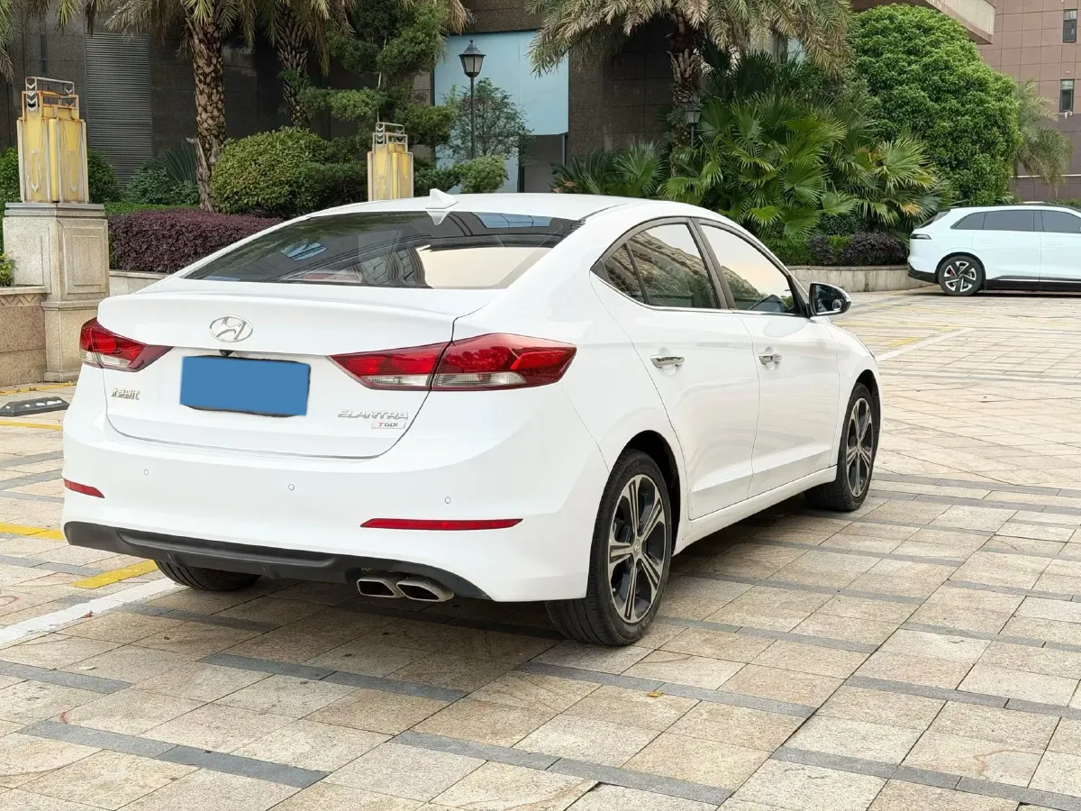 2018 Hyundai Elantra 1.4T 130HP L4 7DCT,autocango,china used car exporter,china ev exporter,chinese used car exporter,chinese used ev exporter