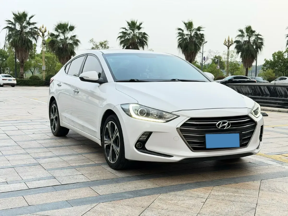 2018 Hyundai Elantra 1.4T 130HP L4 7DCT,autocango,china used car exporter,china ev exporter,chinese used car exporter,chinese used ev exporter