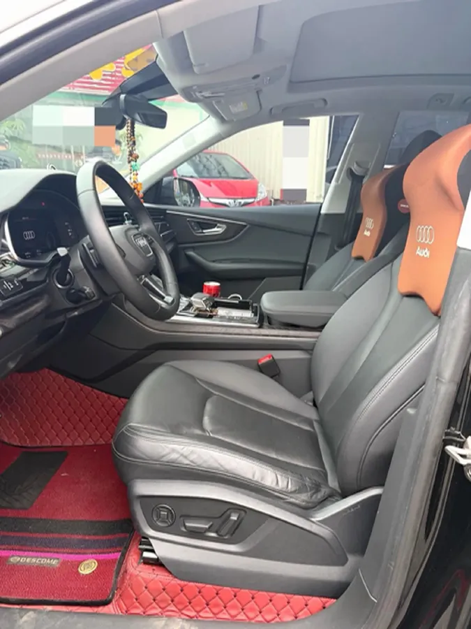 2022 Audi Q8 3.0T 340HP V6 8AT,autocango,china used car exporter,china ev exporter,chinese used car exporter,chinese used ev exporter