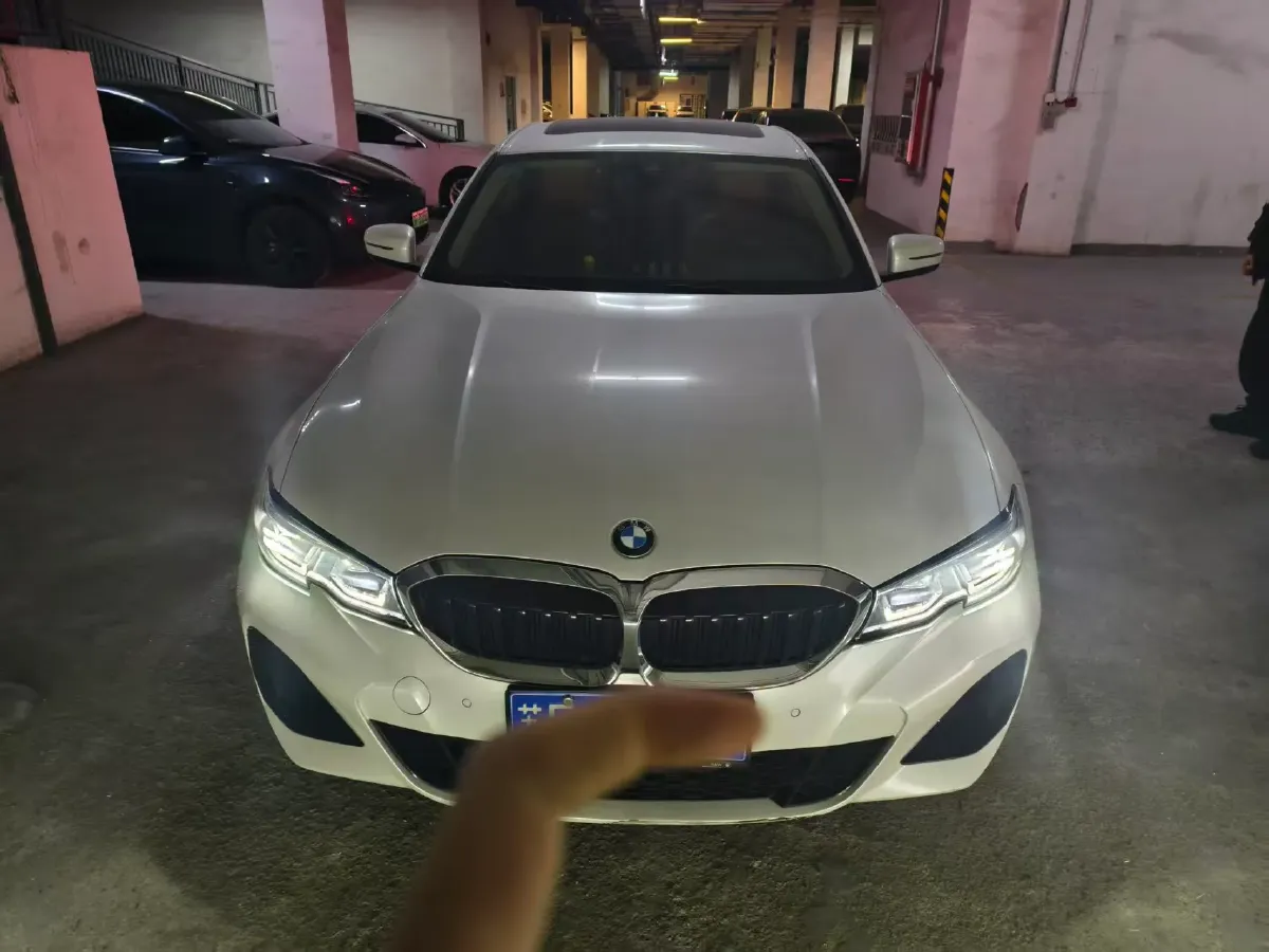 2020 BMW 3 Series 2.0T 184HP L4 8AT,autocango,china used car exporter,china ev exporter,chinese used car exporter,chinese used ev exporter