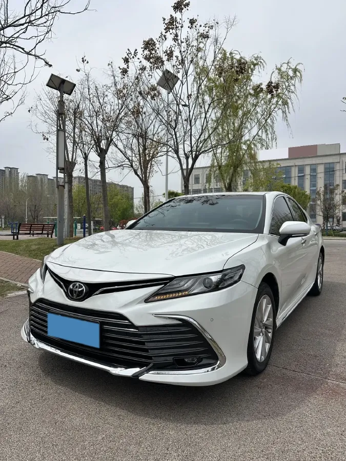 2023 Toyota Camry 2.0L 177HP L4 CVT,autocango,china used car exporter,china ev exporter,chinese used car exporter,chinese used ev exporter