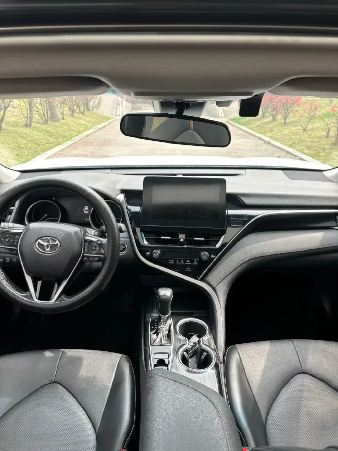 2023 Toyota Camry 2.0L 177HP L4 CVT,autocango,china used car exporter,china ev exporter,chinese used car exporter,chinese used ev exporter