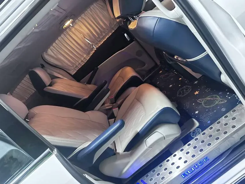 2023 Buick GL8 2.0T 237HP L4 9AT,autocango,china used car exporter,china ev exporter,chinese used car exporter,chinese used ev exporter