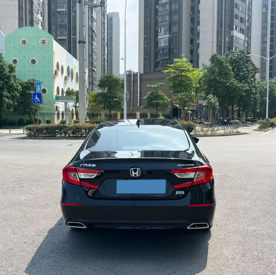 2021 Honda Accord 1.5T 194HP L4 CVT,autocango,china used car exporter,china ev exporter,chinese used car exporter,chinese used ev exporter