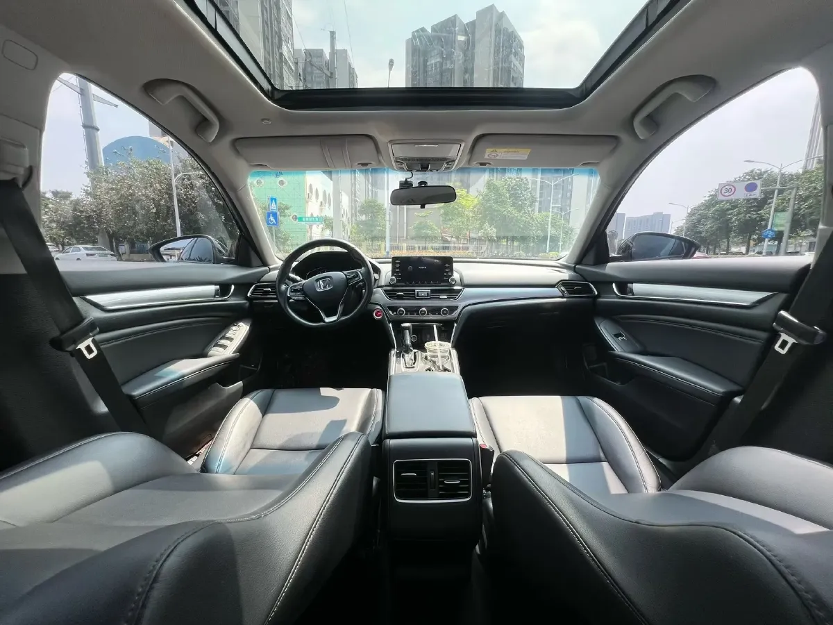 2021 Honda Accord 1.5T 194HP L4 CVT,autocango,china used car exporter,china ev exporter,chinese used car exporter,chinese used ev exporter